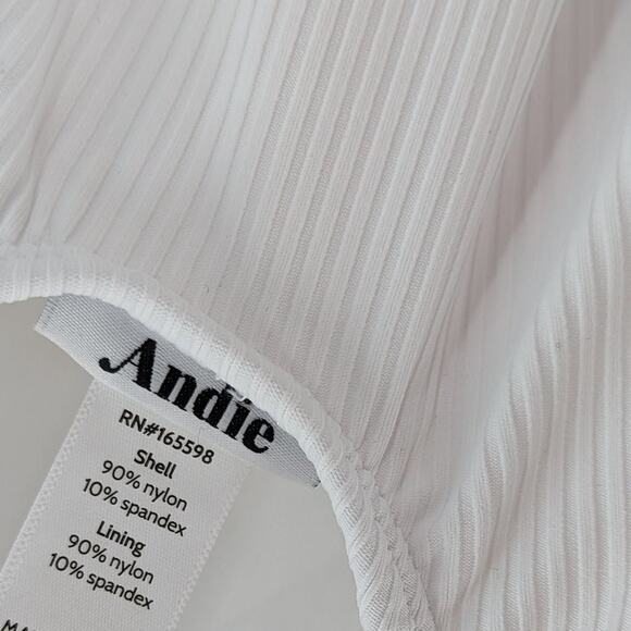 Andie White One Piece Swimsuit The Laguna - Picture 6 of 11